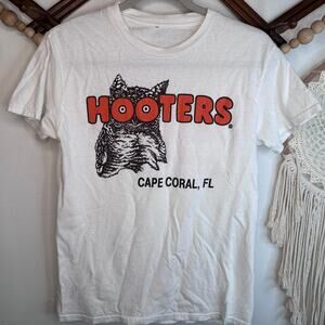 Hooters Cape Coral Graphic T